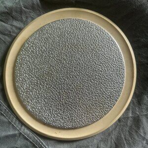 Vintage Rubbermaid Stove N Counter Mat 1923 Round White